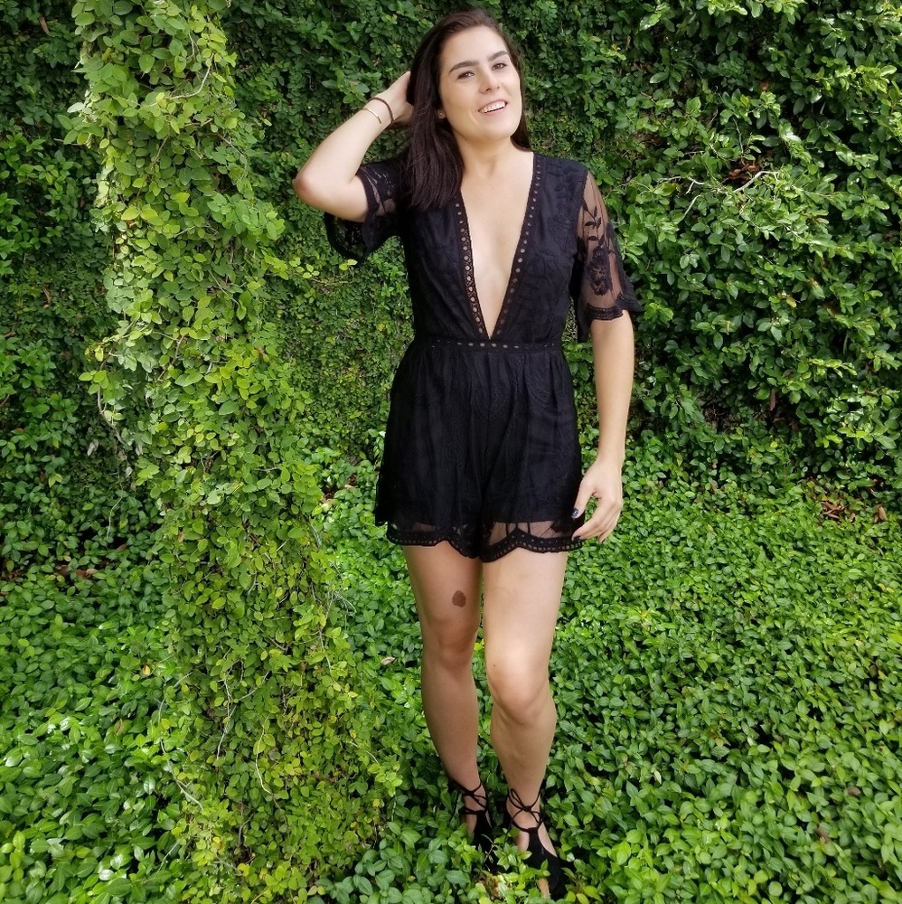 Short Sleeve Crochet Lace Romper